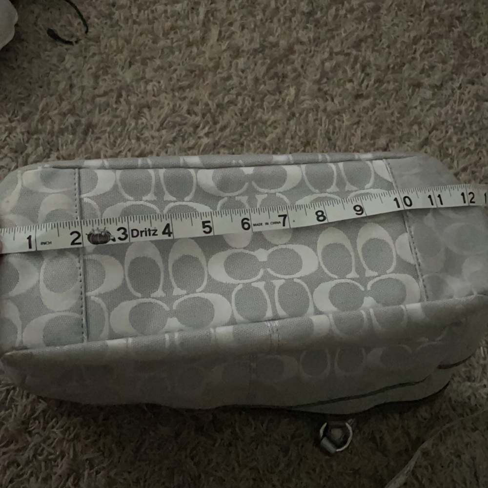 Coach Purse - Picture 6 of 8